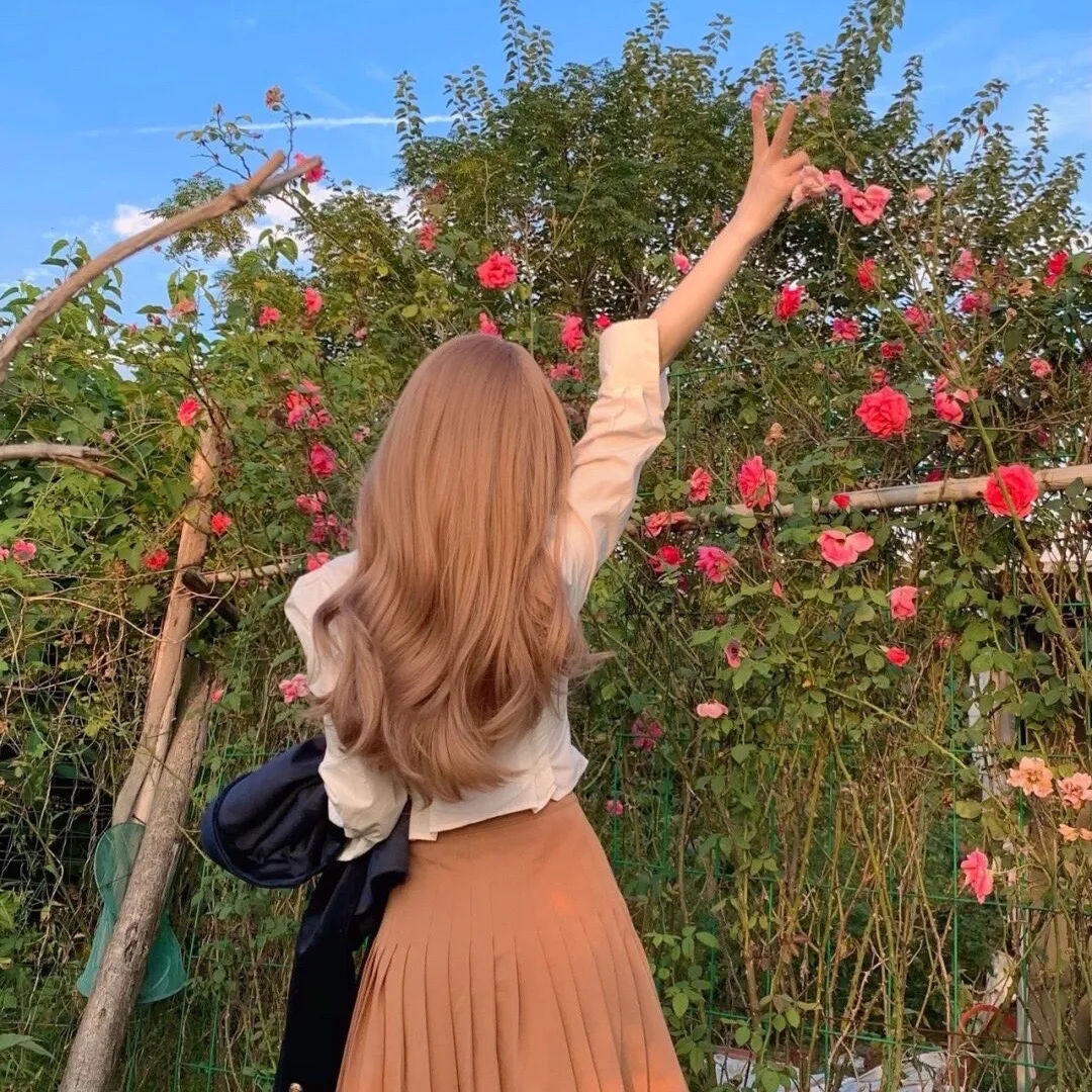 R-15欢迎来到女王大人的教室